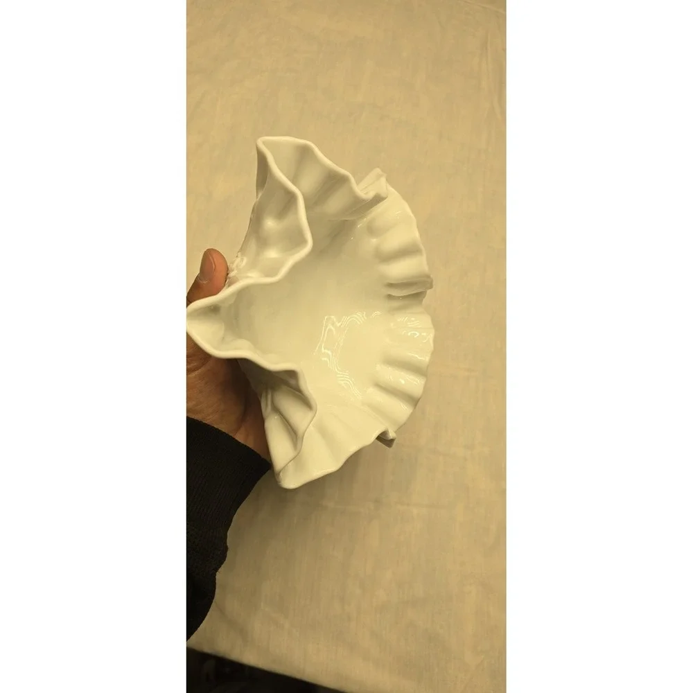 Vintage Milk Glass With Roses And Ruffle Rim - Picture 10 of 11